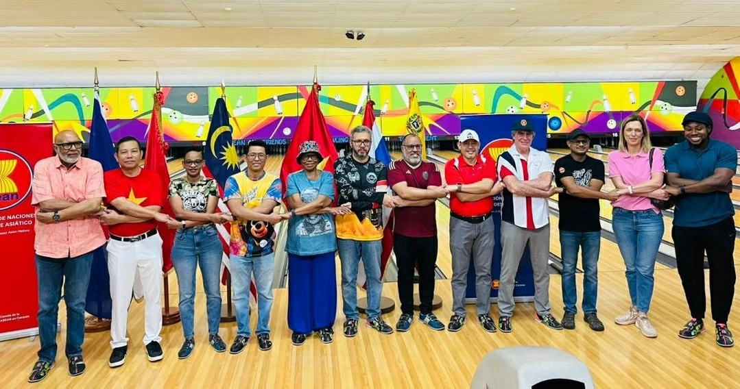 Đại sứ các nước ASEAN, CARICOM và các nước chụp ảnh lưu niệm. (Nguồn: Đại sứ quán Việt Nam tại Venezuela)