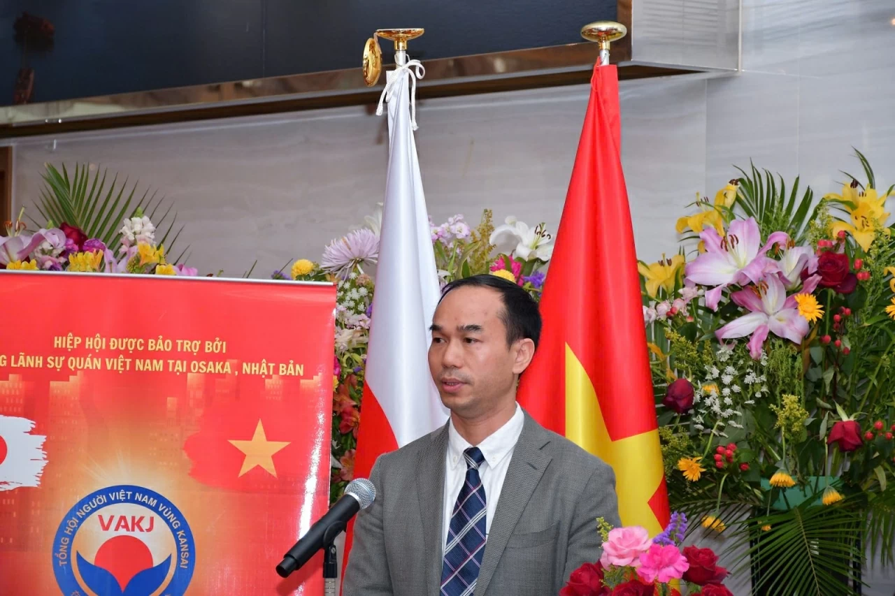 ông Nguyễn Văn Lợi, Chánh Văn phòng Tổng Lãnh sự quán Việt Nam tại Osaka phát biểu. (Nguồn: Tổng Lãnh sự quán Việt Nam tại Osaka)