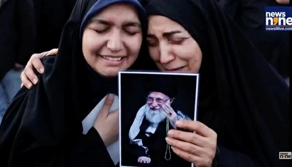 Biển người đổ ra đường phố Tehran tiễn biệt Đại giáo chủ Khamenei Biển người đổ ra đường phố Tehran tiễn biệt Đại giáo chủ Khamenei