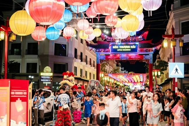 Với hàng loạt lợi thế, Vinhomes Golden Avenue đã trở thành tâm điểm giao thương mới của Móng Cái (Ảnh: VIN)