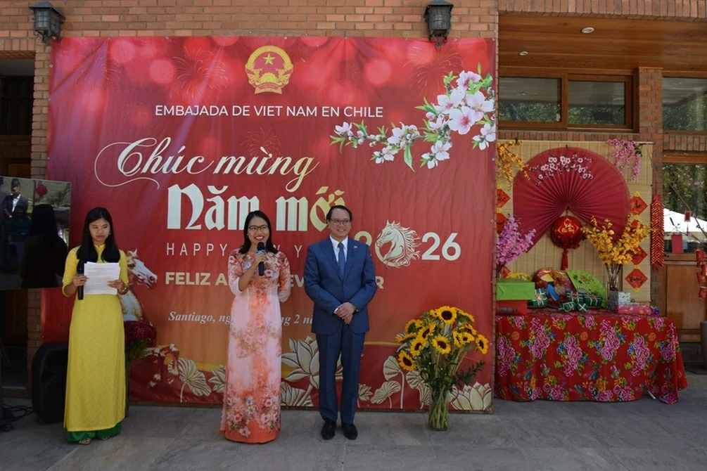 Đón Tết cổ truyền Bính Ngọ tại Đại sứ quán Việt Nam ở Chile, hướng tới kỷ niệm 55 năm quan hệ ngoại giao