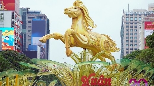 Mùa Xuân Bính Ngọ trên quê hương Việt Nam