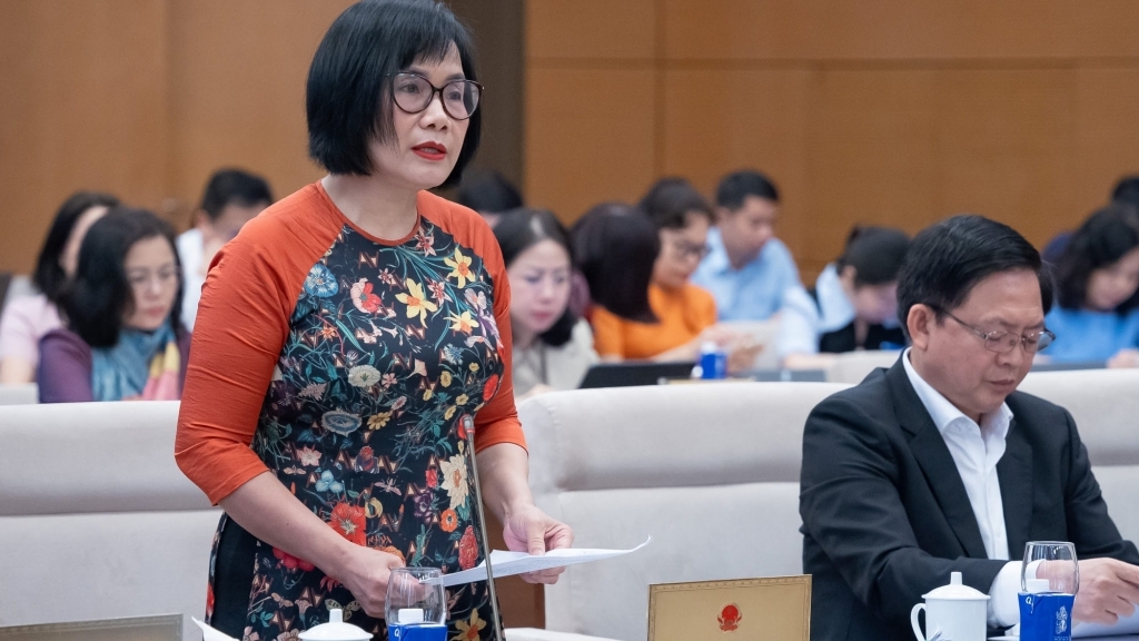 UBTVQH cho ý kiến về dự án Luật sửa đổi, bổ sung một số điều của Luật Công chứng