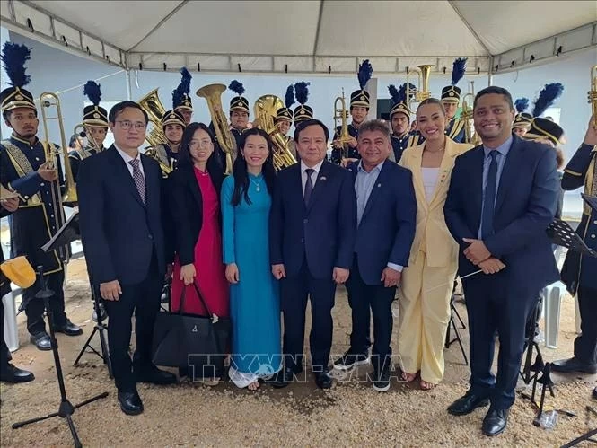 Việt Nam và Brazil thúc đẩy hợp tác nông nghiệp, năng lượng và sinh học Việt Nam và Brazil thúc đẩy hợp tác nông nghiệp, năng lượng và sinh học