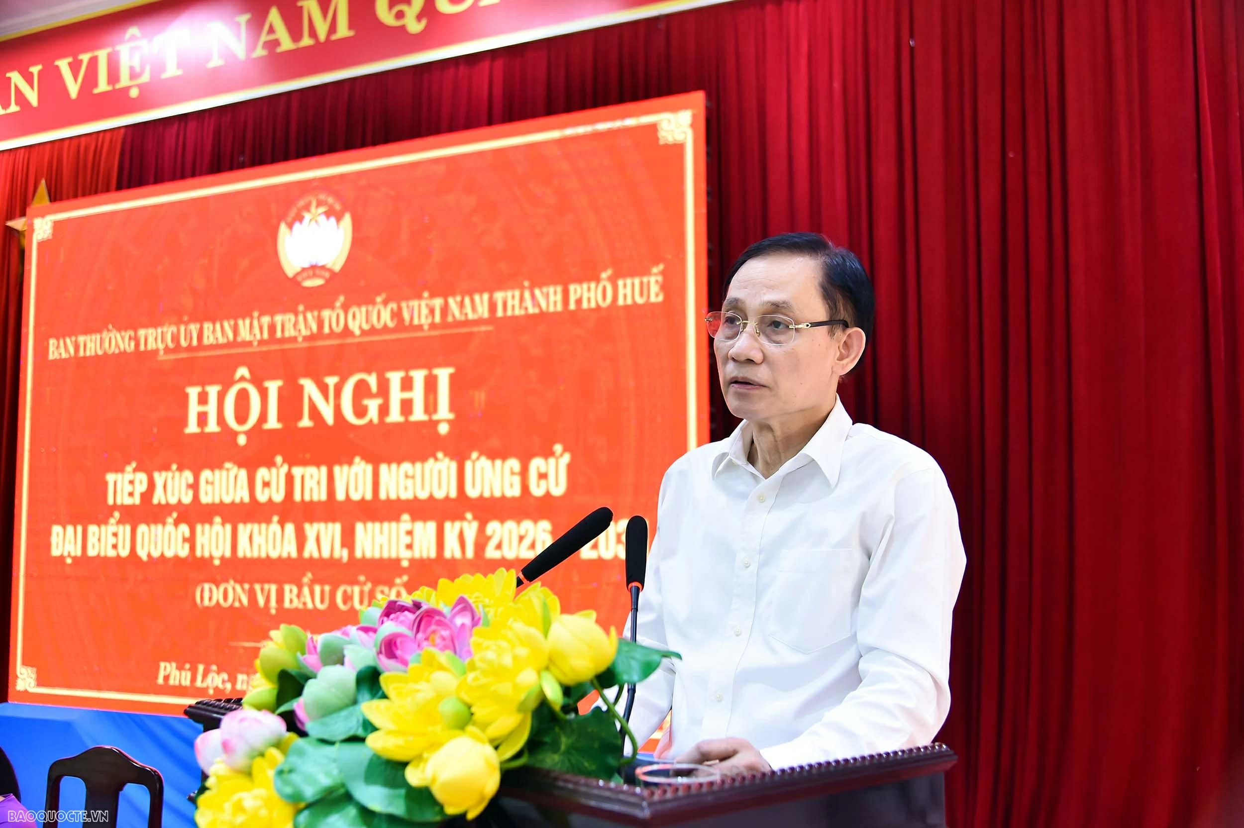 Ủy viên Bộ Chính trị, Bộ trưởng Ngoại giao Lê Hoài Trung tiếp xúc cử tri tại thành phố Huế