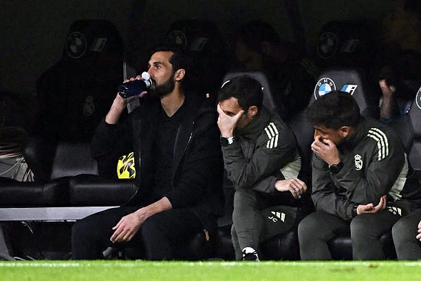 Real Madrid thua sốc, HLV Alvaro Arbeloa nhận lỗi Real Madrid thua sốc, HLV Alvaro Arbeloa nhận lỗi