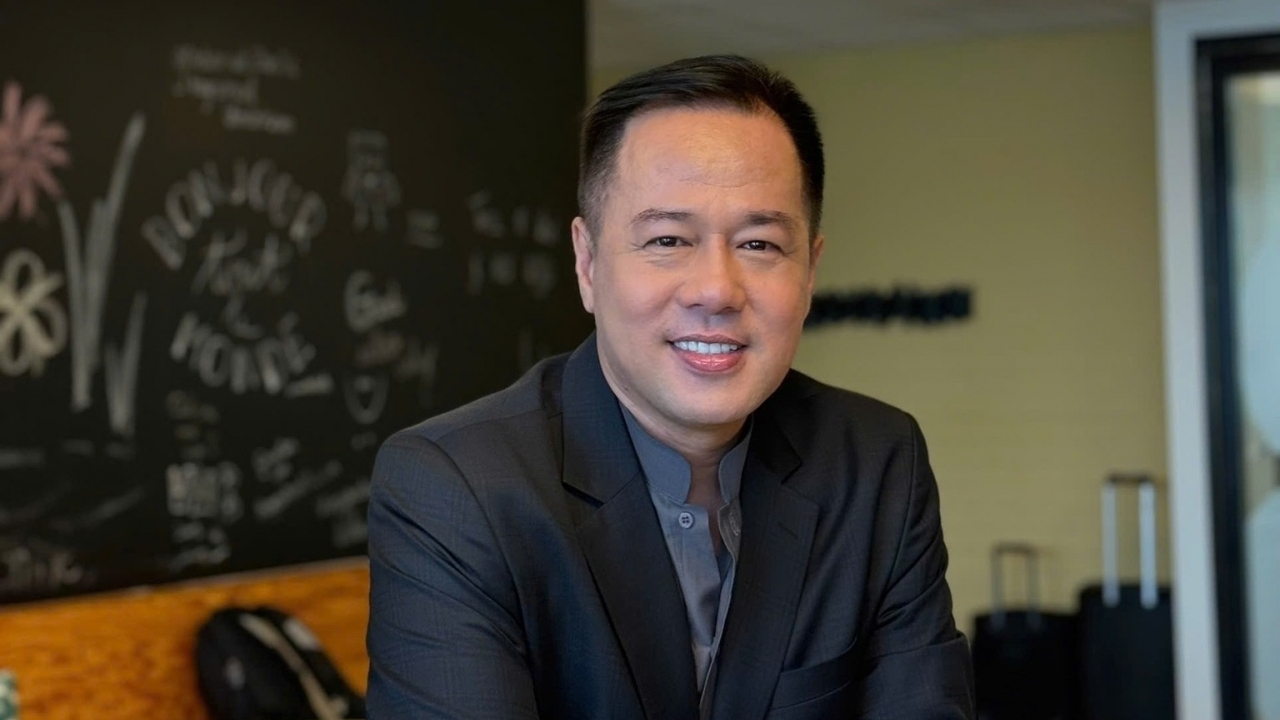 Vẻ đẹp phụ nữ hiện đại