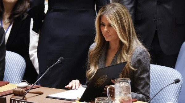 Lần đầu tiên, Đệ nhất phu nhân Mỹ Melania Trump điều hành cuộc họp của Hội đồng Bảo an LHQ
