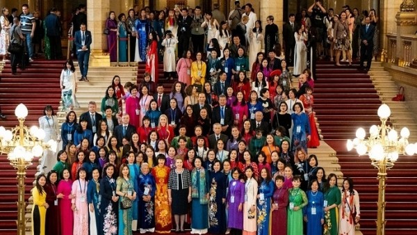 2024 Global Women's Summit in Spain: Vietnamese women confidently integrate in Europe
