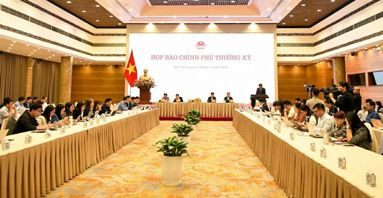 Họp báo thường kỳ tháng 2