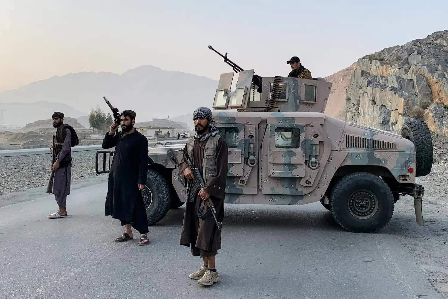Afghanistan-Pakistan: Âm ỉ rồi lại dữ dội Afghanistan-Pakistan trong trạng thái leo thang mới