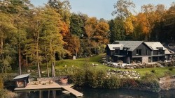 Lặng lẽ thử vận may, người phụ nữ trúng giải thưởng trị giá hàng triệu USD