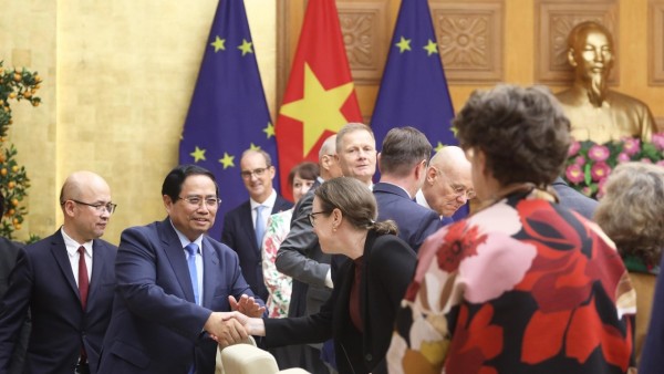 Prime Minister Pham Minh Chinh receives EU Ambassadors and Charges d'Affaires in Vietnam