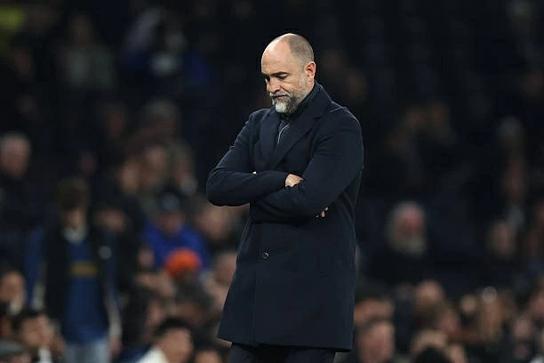 Bảng xếp hạng lượt về Ngoại hạng Anh: Man Utd chỉ kém Arsenal, Tottenham đội sổ