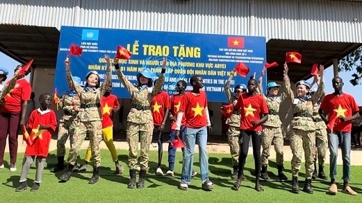 Nữ quân nhân Việt Nam tỏa sáng tinh thần gìn giữ hòa bình
