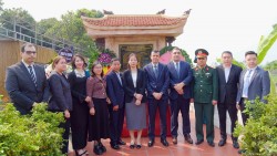 Tưởng niệm 52 năm các cán bộ, phóng viên Việt Nam-Algeria hy sinh trong vụ tai nạn máy bay tại Sóc Sơn