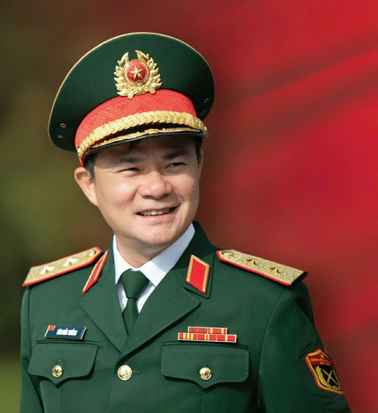 Chủ tịch kiêm Tổng giám đốc Tập đoàn Viettel Tào Đức Thắng ứng cử đại biểu Quốc hội khóa XVI tại đơn vị bầu cử số 2 TP. Hồ Chí Minh
