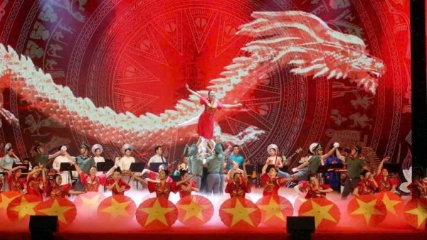 Đêm giao lưu nghệ thuật thắt chặt tình hữu nghị Việt Nam-Liên bang Nga