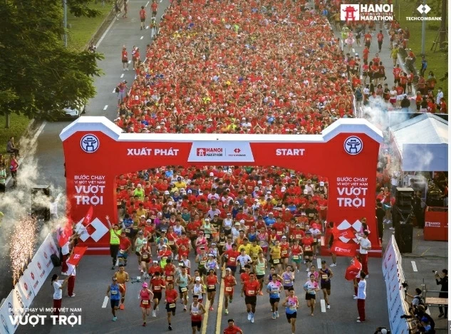 Hà Nội – thành phố của những bước chạy Hà Nội – thành phố của những bước chạy