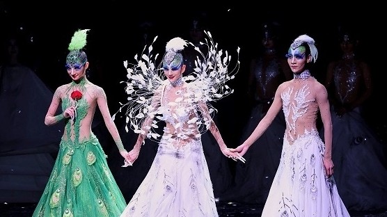 'Khổng Tước' mê hoặc khán giả Hà Nội trong đêm công diễn đầu tiên