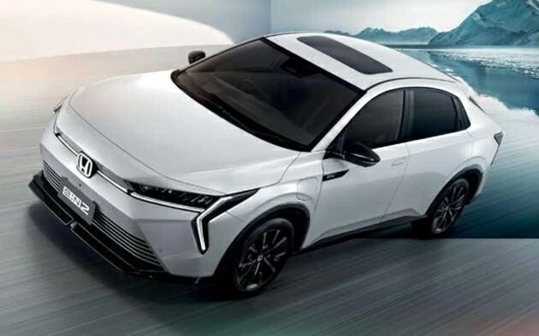 Honda e:N2 mang phong cách thiết kế khác biệt so với nhiều mẫu xe truyền thống của Honda. 