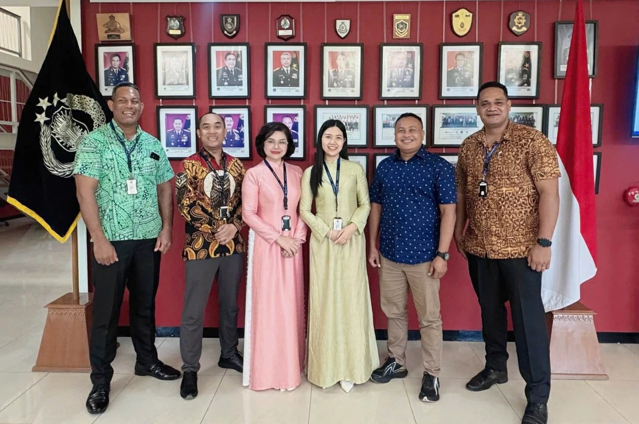 Hội nhập để nâng tầm trí tuệ Phụ nữ Công an nhân dân