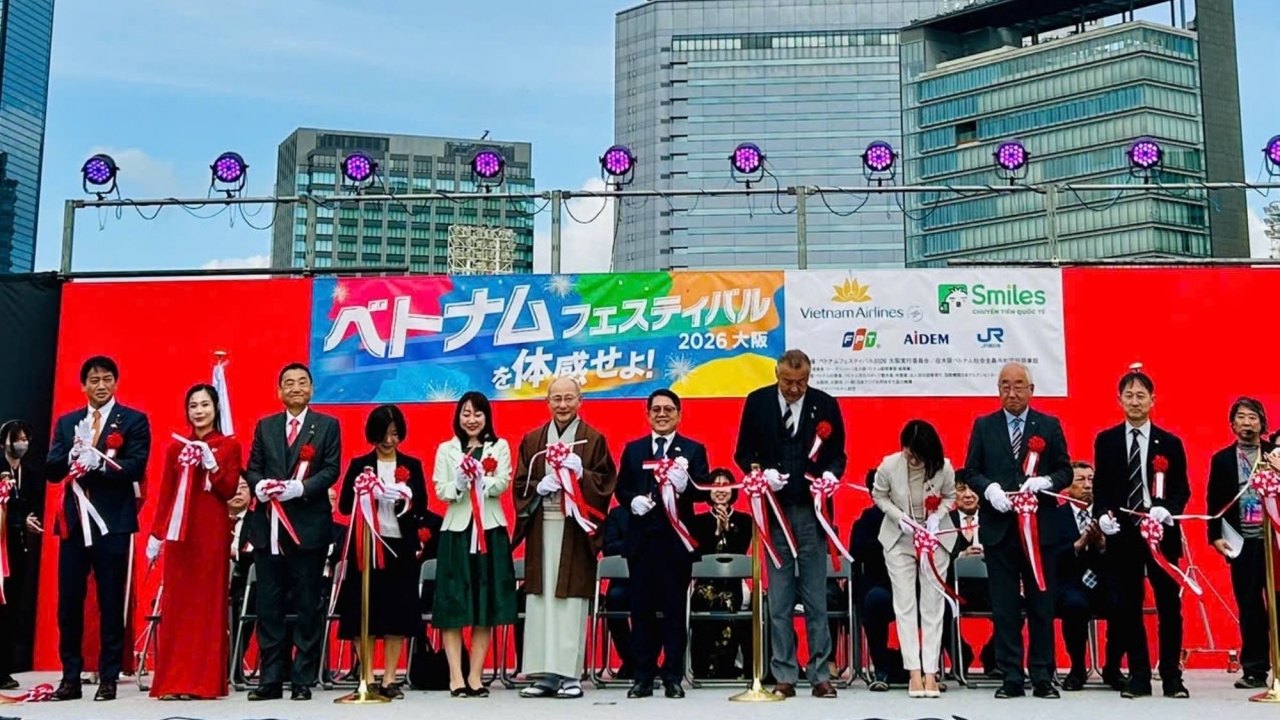 Hương vị, âm thanh và nụ cười tỏa sáng Lễ hội Việt Nam tại Osaka