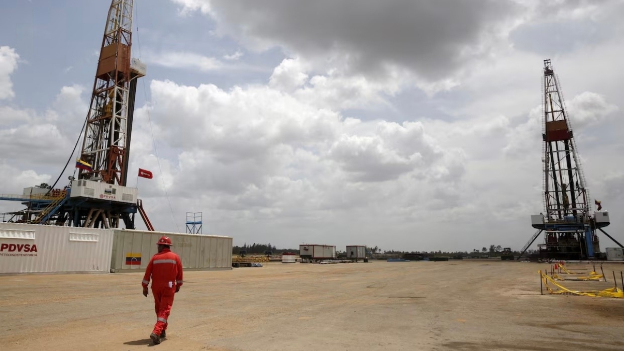 Mỹ đang khai thác lượng dầu 'khổng lồ' từ Venezuela, Tổng thống Trump kỳ vọng đạt thỏa thuận với Cuba