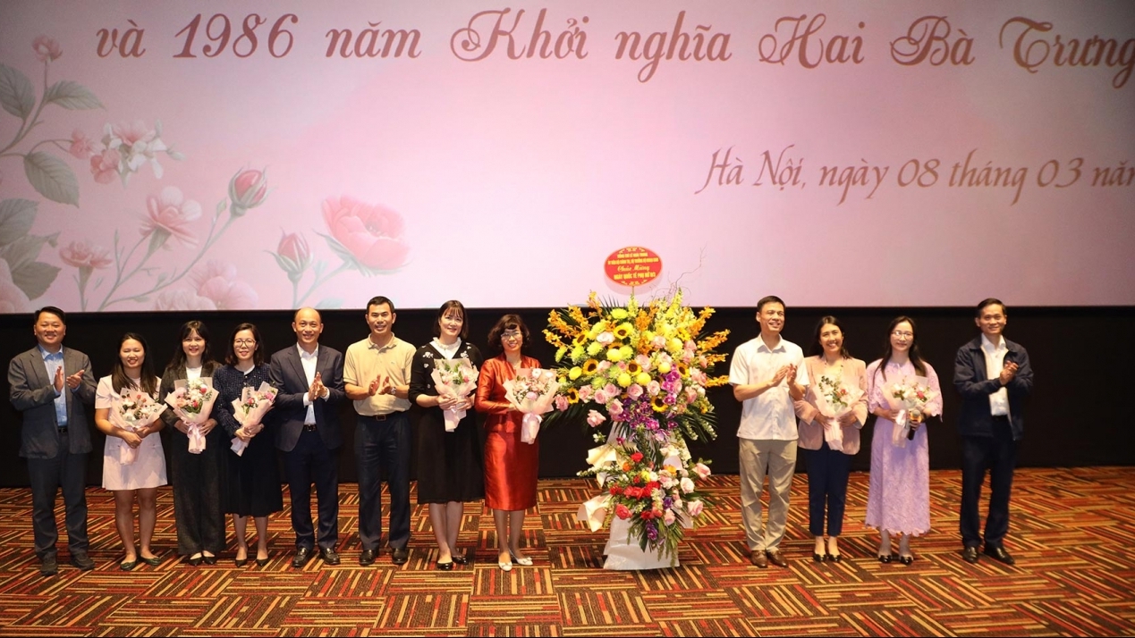 Bộ Ngoại giao gặp mặt chào mừng Ngày quốc tế phụ nữ 8/3