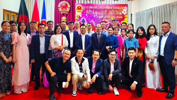 Đông đảo bà con kiều bào, bạn bè Bangladesh dự Xuân Quê hương 2026