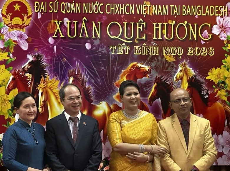 Xuân Quê hương tại Bangladesh