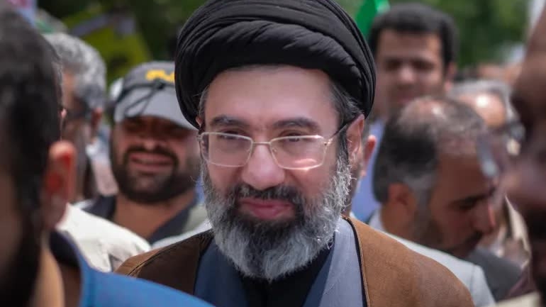 Iran chính thức tuyên bố Lãnh tụ tối cao mới, Israel hành động, Mỹ nói gì?