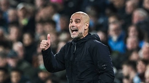 HLV Pep ngầm xác nhận ở lại Man City mùa giải tới
