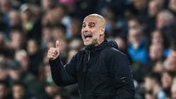 HLV Pep ngầm xác nhận ở lại Man City mùa giải tới