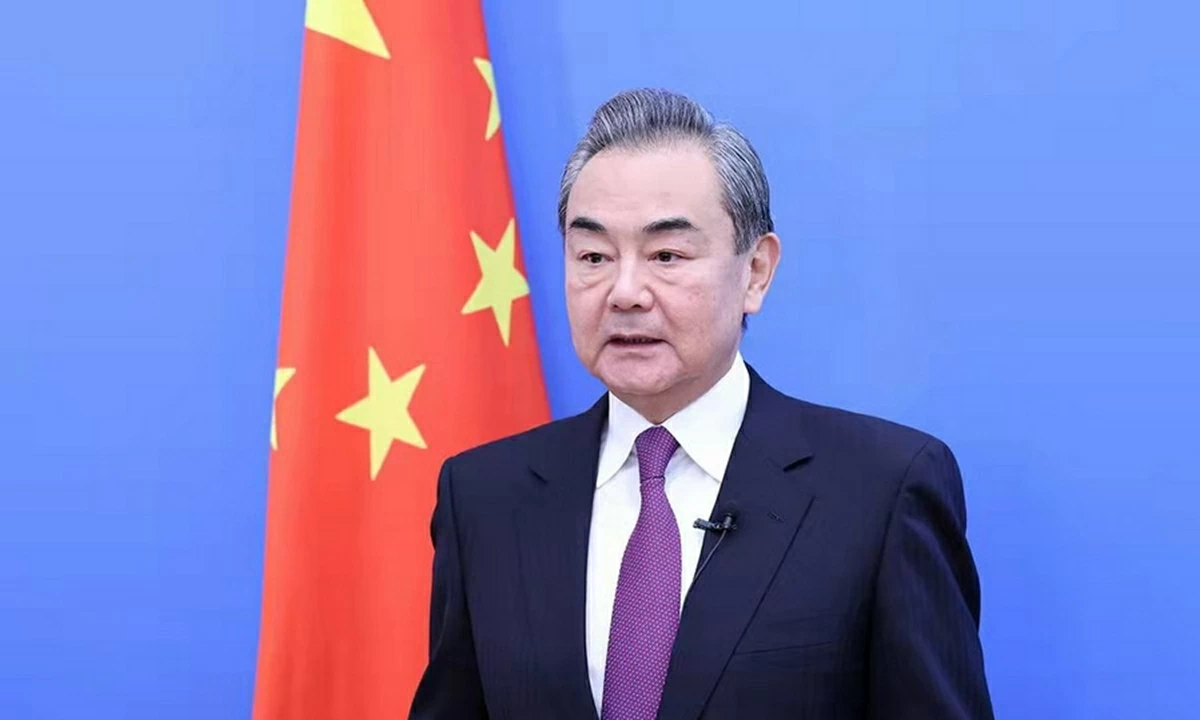 Ngoại trưởng Trung Quốc lên tiếng về chiến sự Trung Đông, kêu gọi Mỹ kiểm soát bất đồng, 'hoan nghênh' châu Âu Ngoại trưởng Trung Quốc lên tiếng về căng thẳng ở Trung Đông, kêu gọi Mỹ kiểm soát bất đồng, 'hoan nghênh' châu Âu
