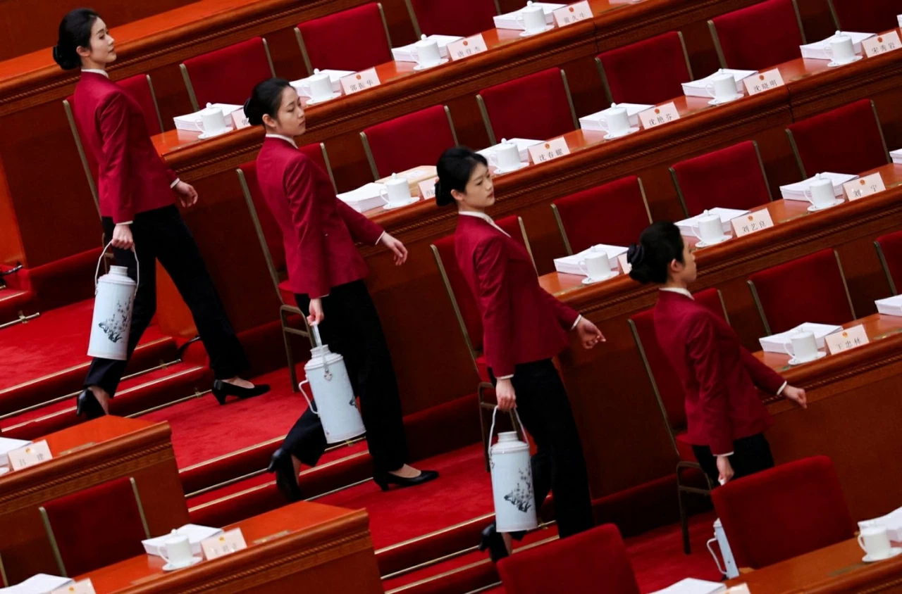 Ảnh ấn tượng: Trung Quốc hướng tới mục tiêu mới, Đệ nhất Phu nhân Mỹ lần đầu chủ trì cuộc họp LHQ, một di sản UNESCO bị tàn phá, Thung lũng Chết nở hoa