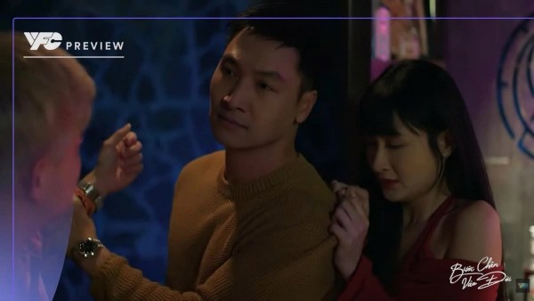 Bước chân vào đời tập 7: Trang gặp nguy hiểm tại quán bar