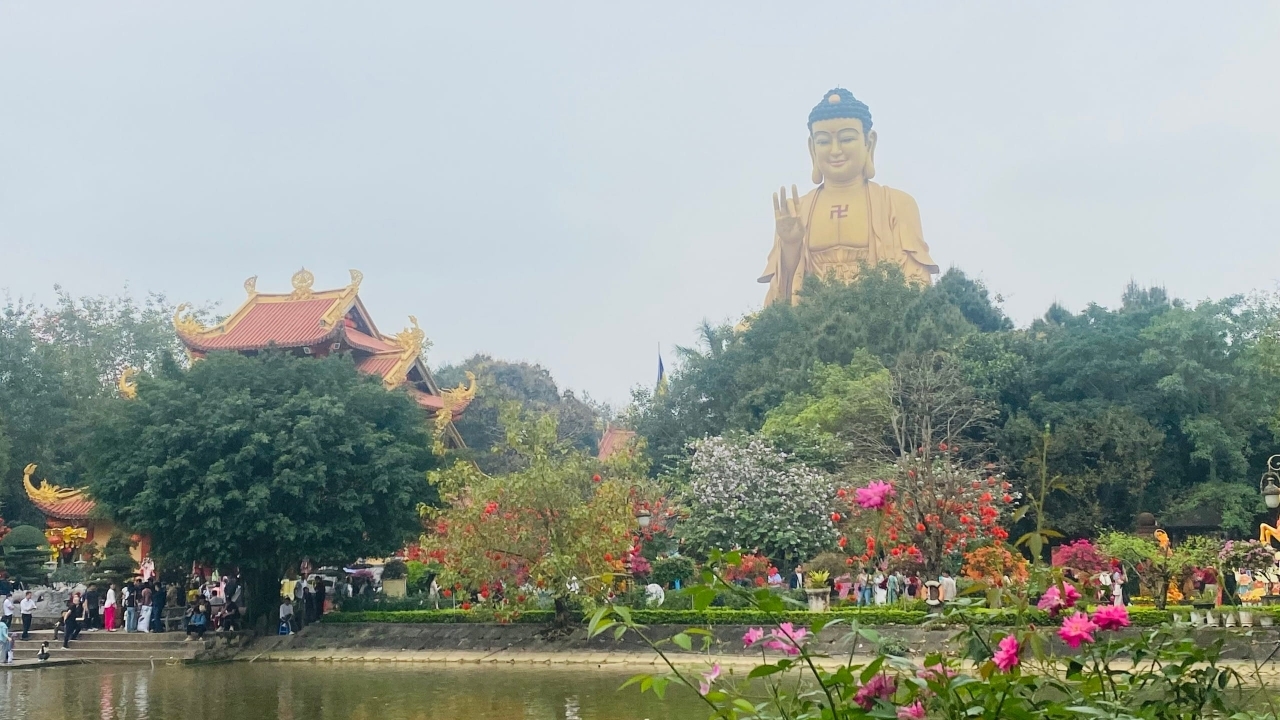 Giữ 'hồn cốt' lễ hội trong dòng chảy hiện đại