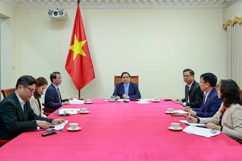 Thủ tướng Chính phủ bày tỏ quan ngại sâu sắc trước diễn biến của cuộc xung đột hiện nay ở Trung Đông và chia sẻ với những khó khăn của người dân Kuwait. (Nguồn: VGP)