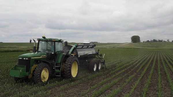 Tình hình Trung Đông: Anh lo ngại phí phân bón leo thang; Pháp kiềm chế đà tăng giá nhiên liệu; Nhật Bản cắt giảm sản xuất