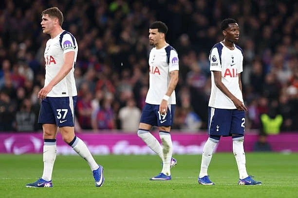 Thua thảm, Tottenham lập kỷ lục không mong muốn