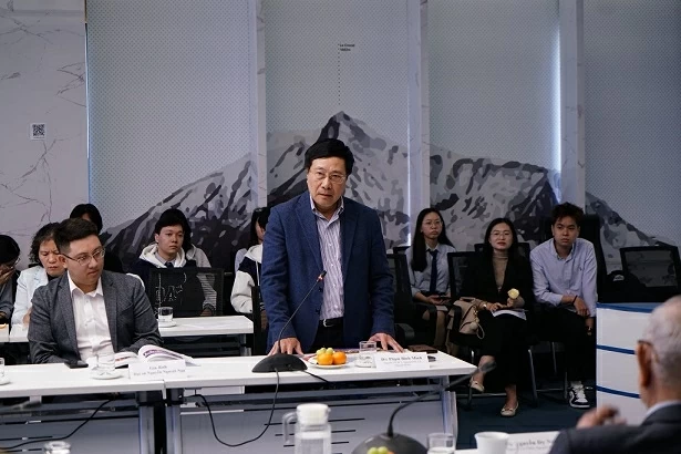 Ra mắt sách phác thảo chân dung và hồi ức các nhà ngoại giao nữ Việt Nam