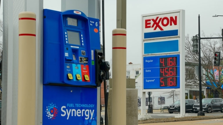 Lạm phát Mỹ tháng 2 có thể tăng do giá xăng trong bối cảnh căng thẳng Trung Đông