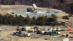 Các đồng minh vùng Vịnh cạn kiệt vũ khí, Mỹ chậm nhịp, tính đến phương án mới