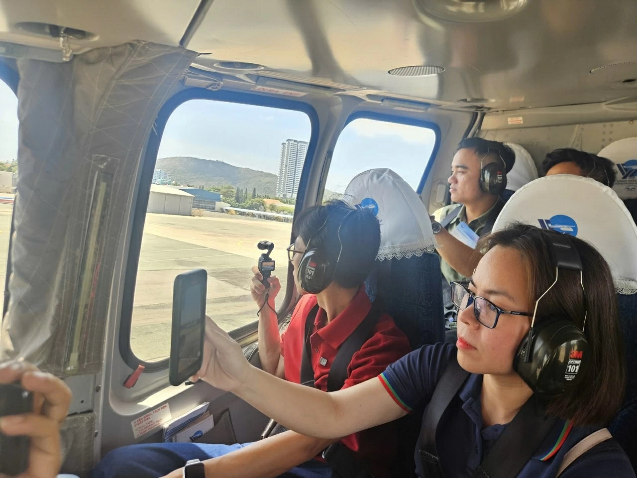 Trải nghiệm tour trực thăng ngắm TP.HCM và Vũng Tàu từ trên cao