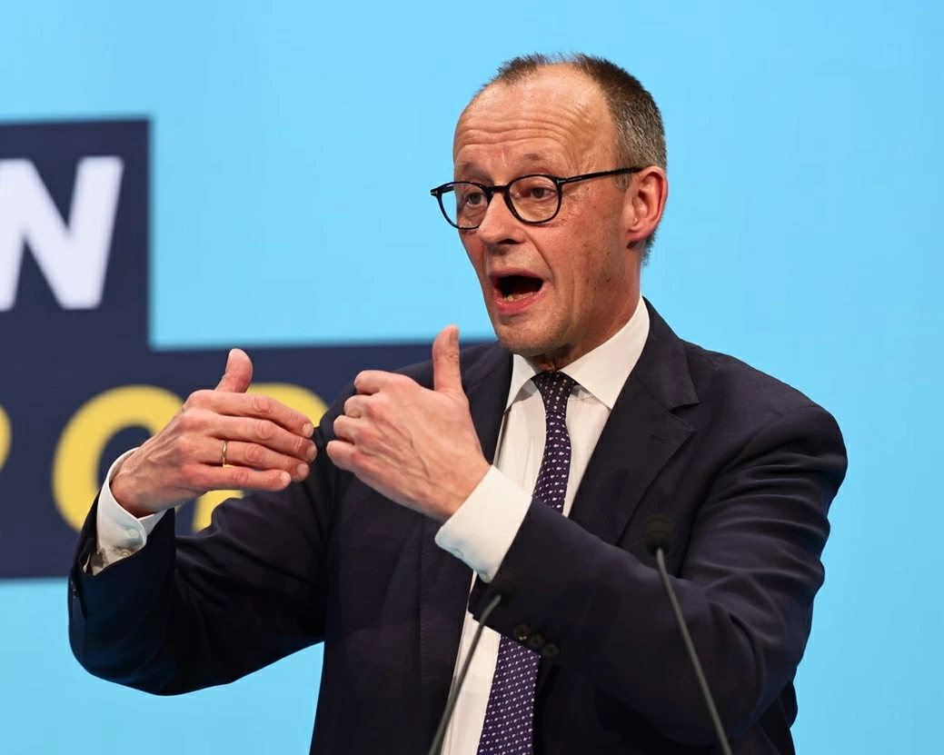 Friedrich Merz tại một sự kiện vận động tranh cử hôm thứ Sáu ở bang Baden-Württemberg. Ảnh: Ronald Wittek/EPA.
