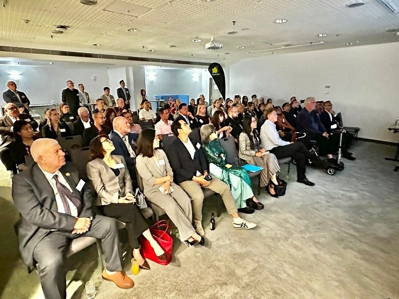 Diễn đàn Doanh nghiệp Việt Nam-Tây Australia: Khơi mở không gian hợp tác mới trong kỷ nguyên Đối tác chiến lược toàn diện Diễn đàn Doanh nghiệp Việt Nam-Tây Australia: Khơi mở không gian hợp tác mới trong kỷ nguyên Đối tác chiến lược toàn diện
