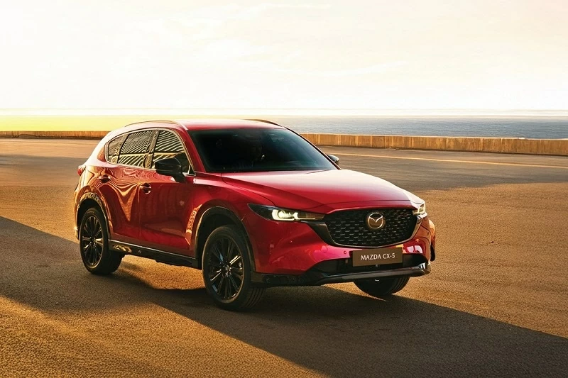 Top 5 xe SUV hạng C bán chạy nhất tháng 2/2026: Mazda CX-5 tiếp tục dẫn đầu.