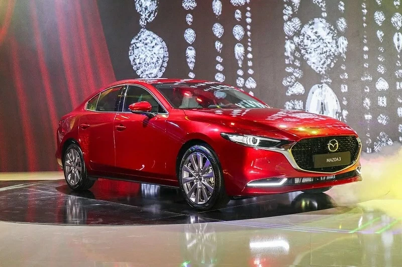 Top 4 xe sedan cỡ C bán chạy nhất tháng 2/2026: Mazda3 tiếp tục dẫn đầu.