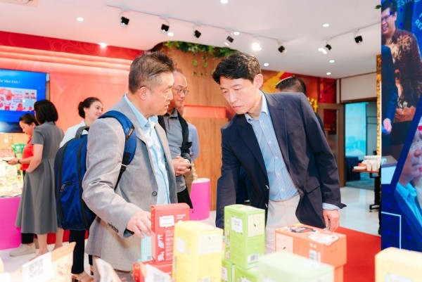 Vietnamese firms connect with global retailers to expand exports to US and international markets